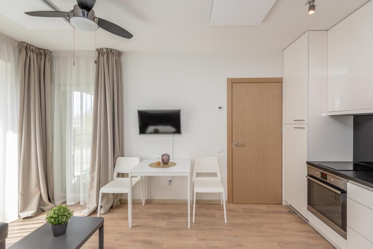 Apartament Maluno 帕兰加 外观 照片