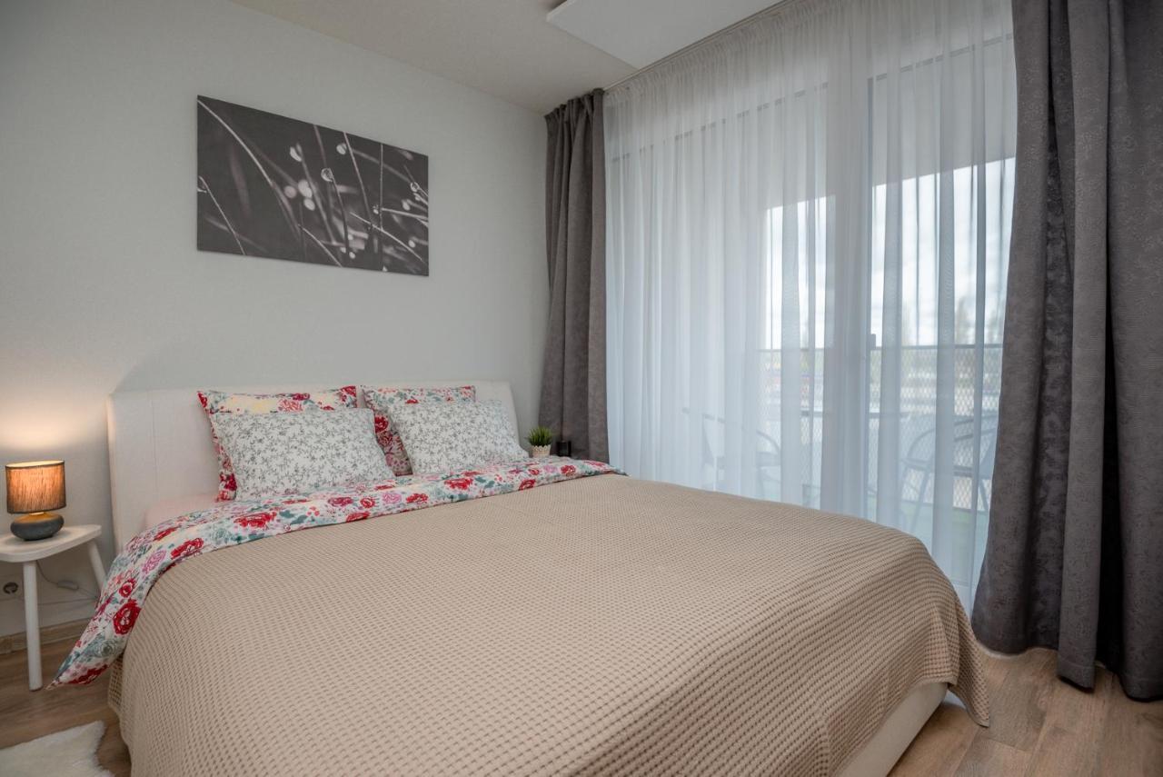 Apartament Maluno 帕兰加 外观 照片