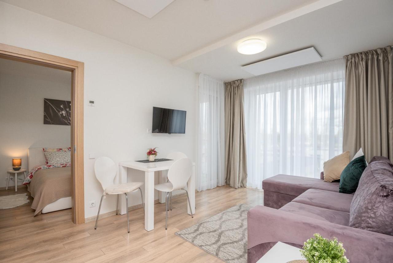 Apartament Maluno 帕兰加 外观 照片